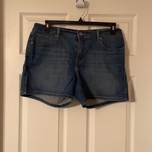 Levi shorts